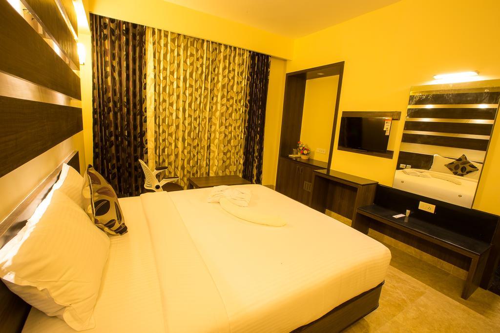 Hotel Radha Prasad Erode Room photo
