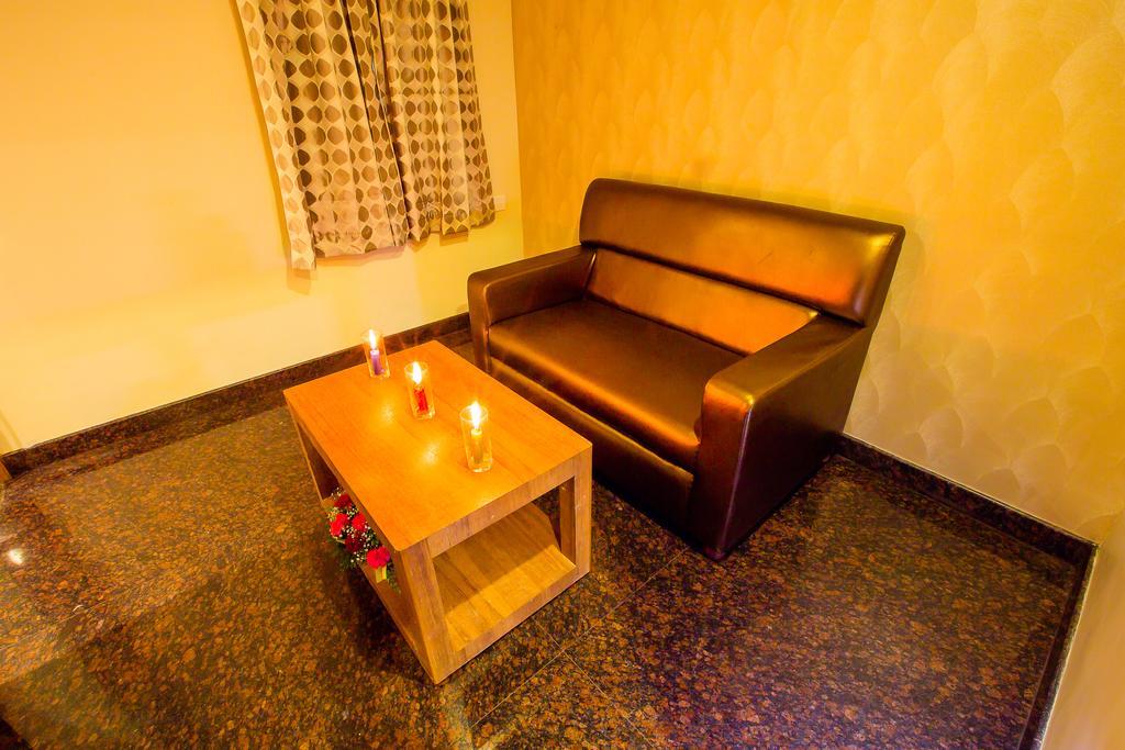 Hotel Radha Prasad Erode Room photo